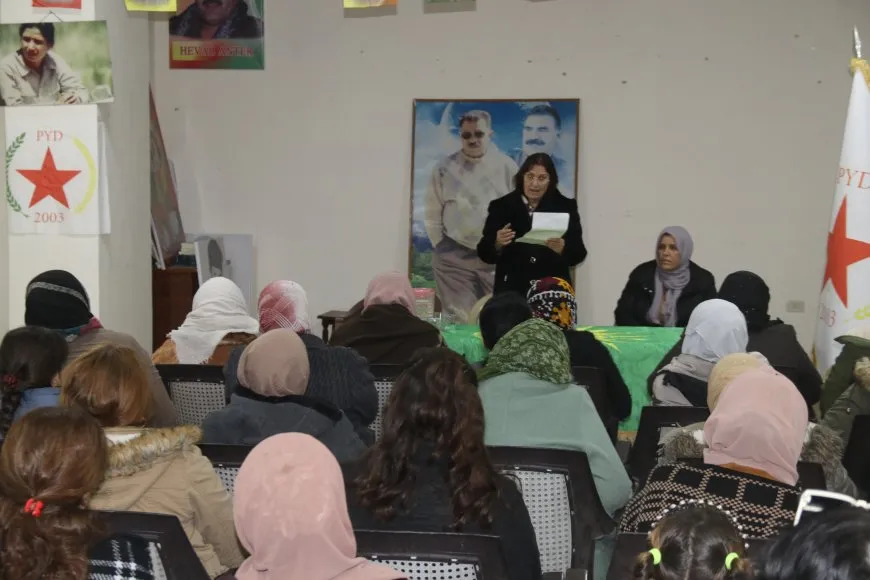 Li Amûdê têkildarî rola jinan di civakê de semîner
