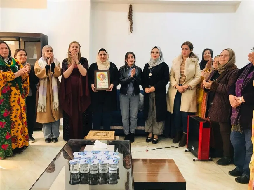 Jin bi serdanan çalakiyên 8’ê Adarê didomînin