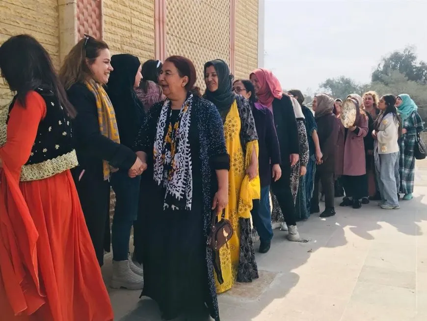 Jin bi serdanan çalakiyên 8’ê Adarê didomînin