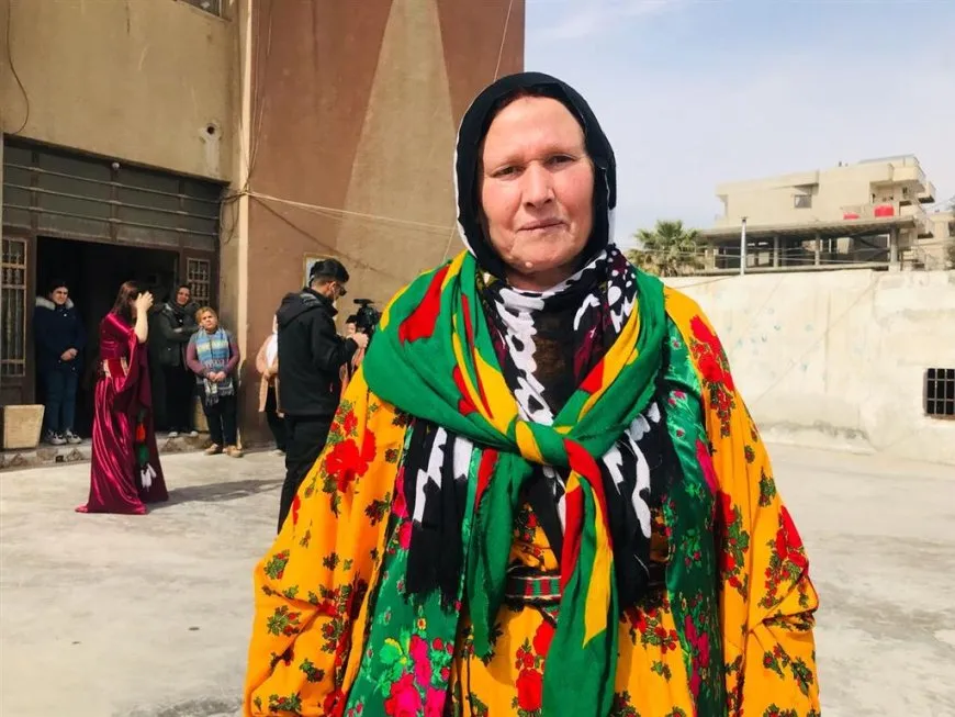 Jin bi serdanan çalakiyên 8’ê Adarê didomînin