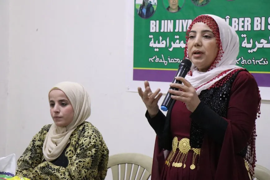 ‘Jin bi hevgirtinê dikarin civaka azad ava bikin’