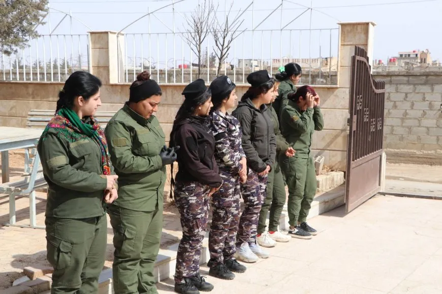 Bi boneya 8’ê Adarê li Şedadê civîn û li Hesekê serdanên saziyan