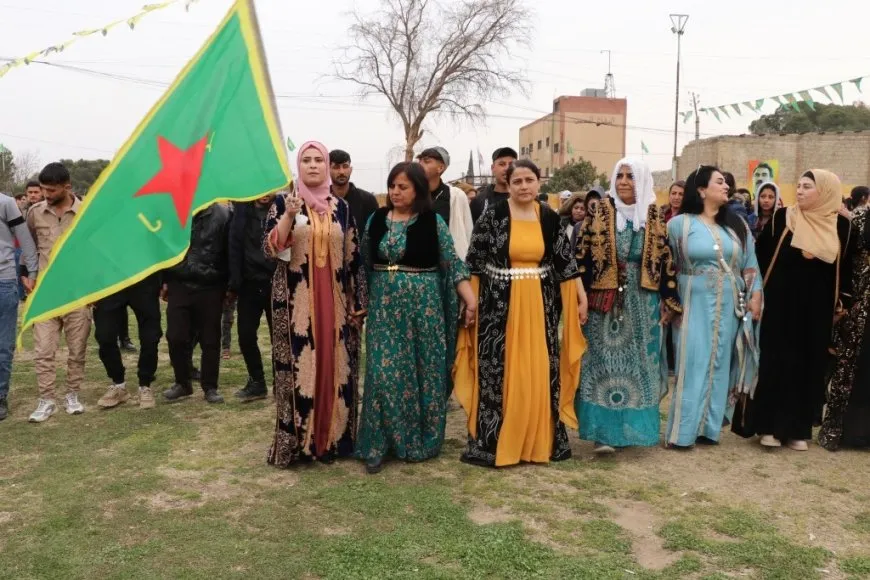 Kombûna Zenûbiya ya Tebqayê 8’ê Adarê pîroz kir