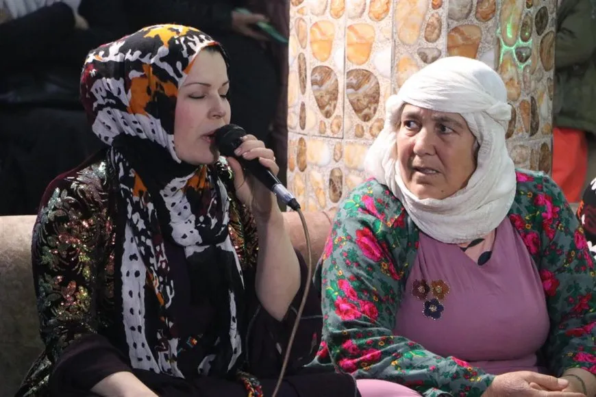 Li Hesekê şevek ji huner û mîrasê