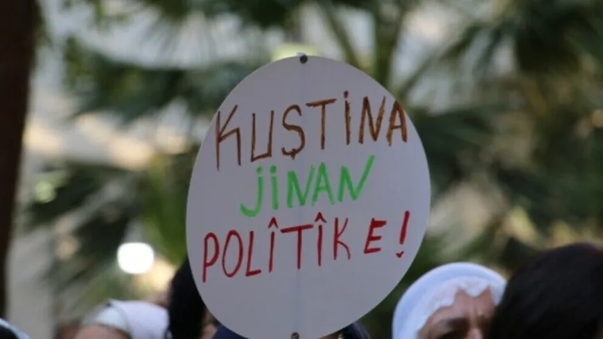 JINNEWS: Di meha Sibatê de 15 jin hatin qetilkirin