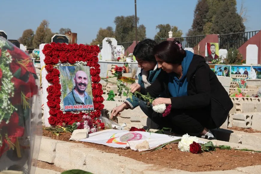 Me hevala xwe Cîhan bi boneya 8’ê Adarê bibîr anî 