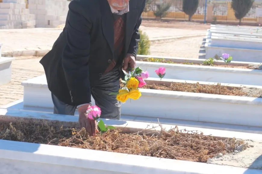 Jinên ciwan û xwendekarên Zanîngeha Kobanê 8’ê Adarê pîroz kir