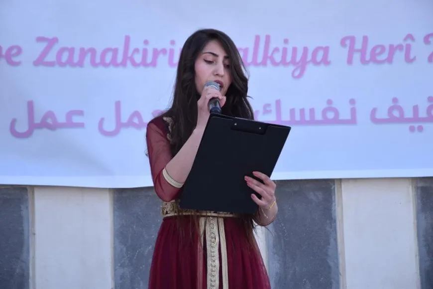 Jinên ciwan û xwendekarên Zanîngeha Kobanê 8’ê Adarê pîroz kir