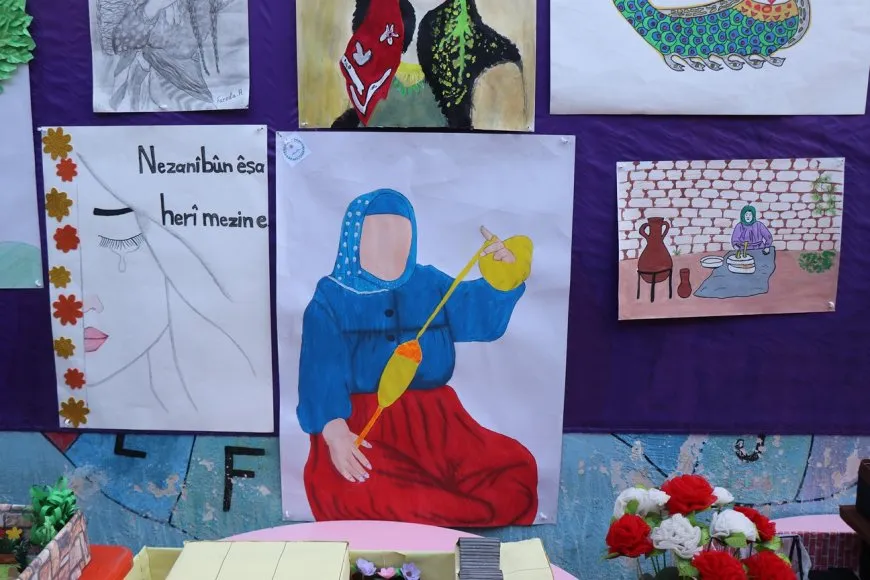 Li Cizîrê û Helebê çalakiyên hunerî, jîngehî û çandî
