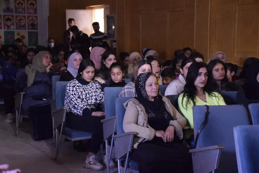 8’ê Adarê li Dirbêsiyê hat pîrozkirin