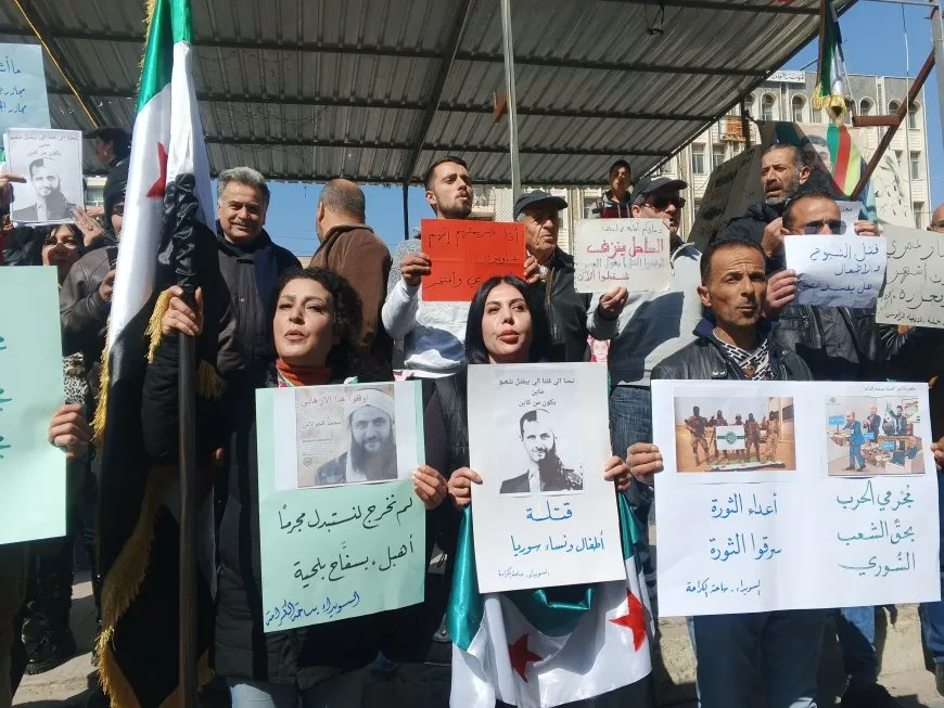 Çalakgerên Siwêdayî komkujiyên peravê protesto kir