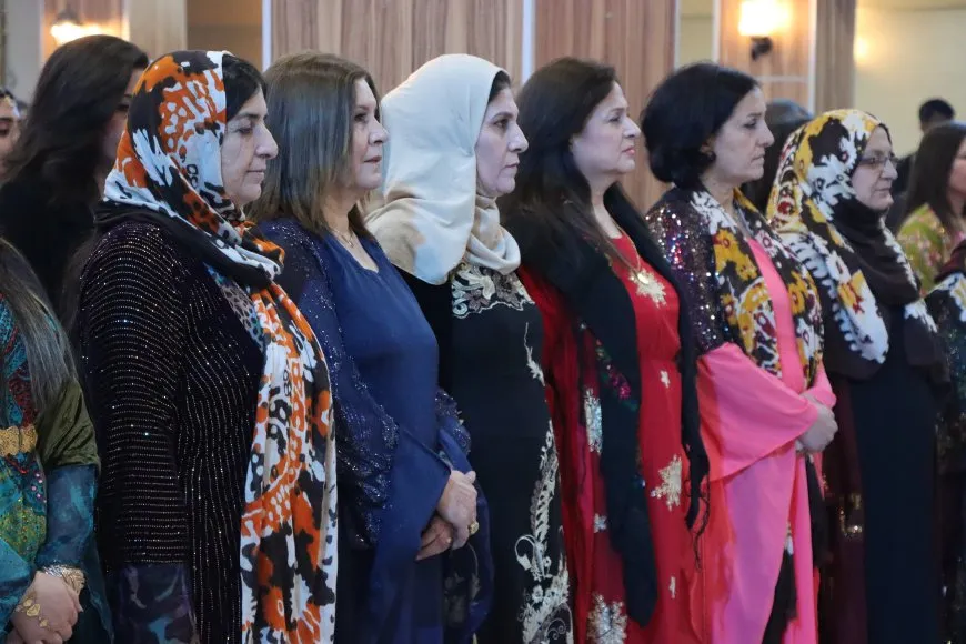 Li Qamişloyê 8’ê Adarê û Roja Cil û Bergên Kurdî hat pîrozkirin