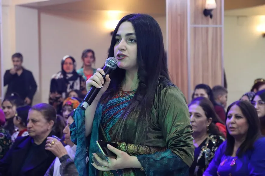 Li Qamişloyê 8’ê Adarê û Roja Cil û Bergên Kurdî hat pîrozkirin