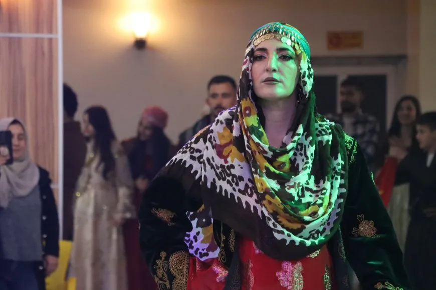 Li Qamişloyê 8’ê Adarê û Roja Cil û Bergên Kurdî hat pîrozkirin