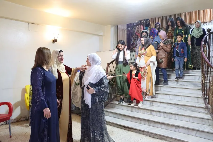 Li Qamişloyê 8’ê Adarê û Roja Cil û Bergên Kurdî hat pîrozkirin