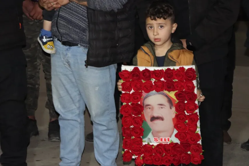 ‛Xewnên şehîdan pêk hatin’