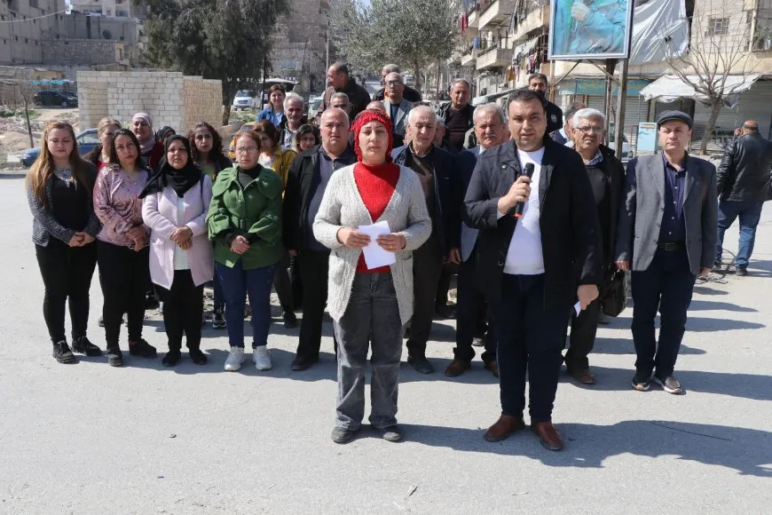 Di salvegera serhildanê de banga hevgirtina ji bo avakirina Sûriyeke demokratîk