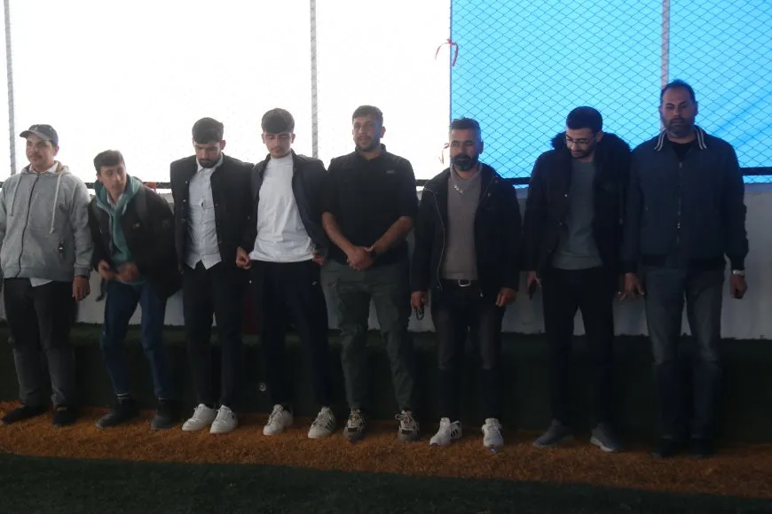 Di salvegera serhildanê de banga hevgirtina ji bo avakirina Sûriyeke demokratîk