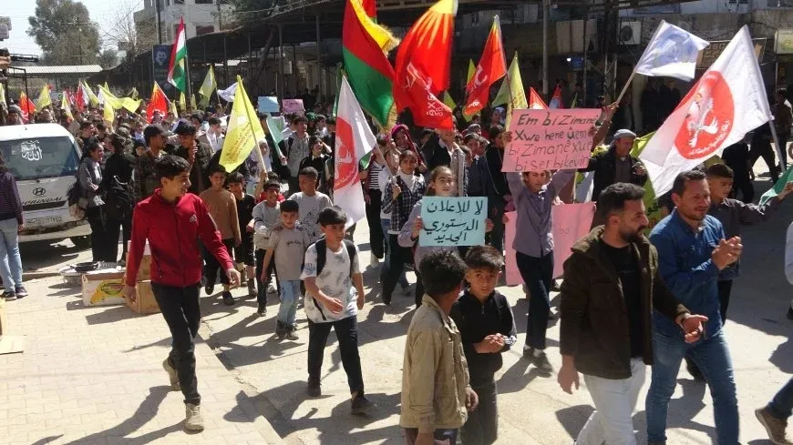 Pêkhateyên Dêrikê destûra desthilata Şamê şermezar kir
