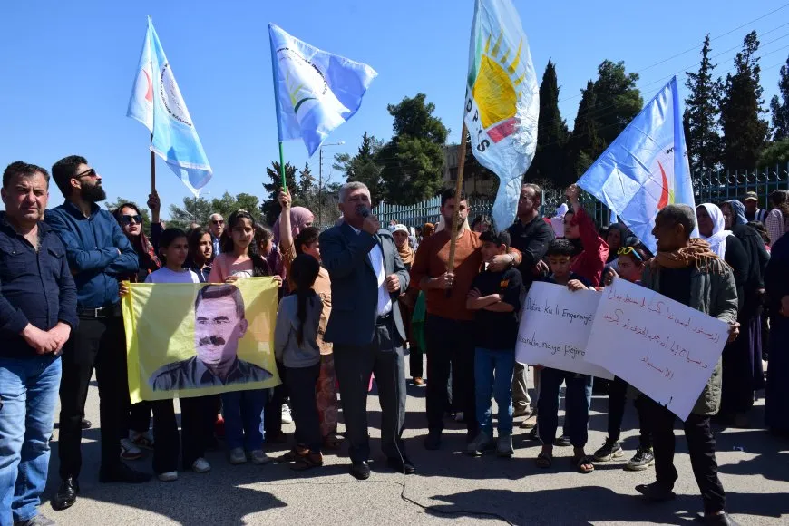 ‛Danezana destûrî nûnertiya me nake’
