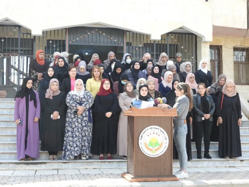 Komkujiya Berxbotanê li gelek bajaran hat şermezarkirin