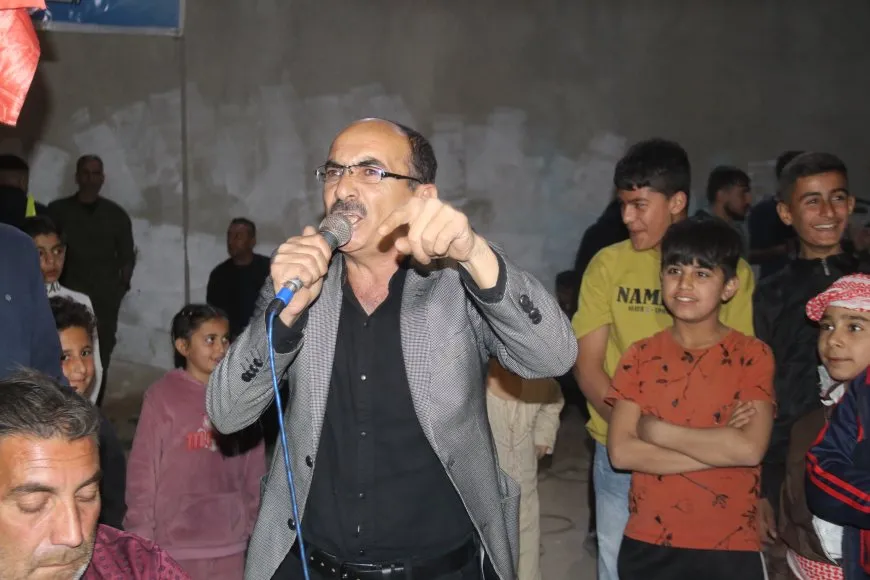 Pîrozbahiyên Newrozê bi pêxistina agir û kombûnên girseyî didomin