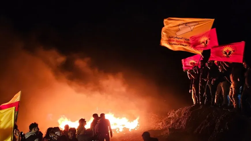 Piştî çend salan ji qedexeyê agirê Newrozê li çiyayê Kokebê hat pêxistin
