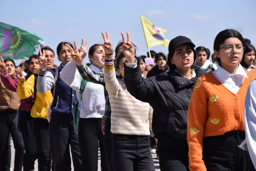 Jinên Ciwan komkujiya Berxbotanê şermezar kir