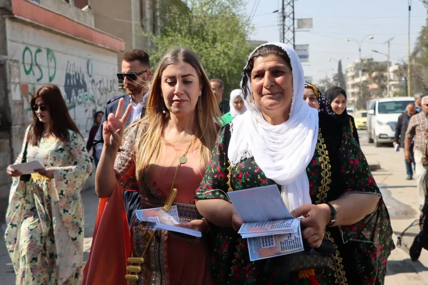 Pîrozbahiyên Newrozê li kantona Cizîrê dewam dikin