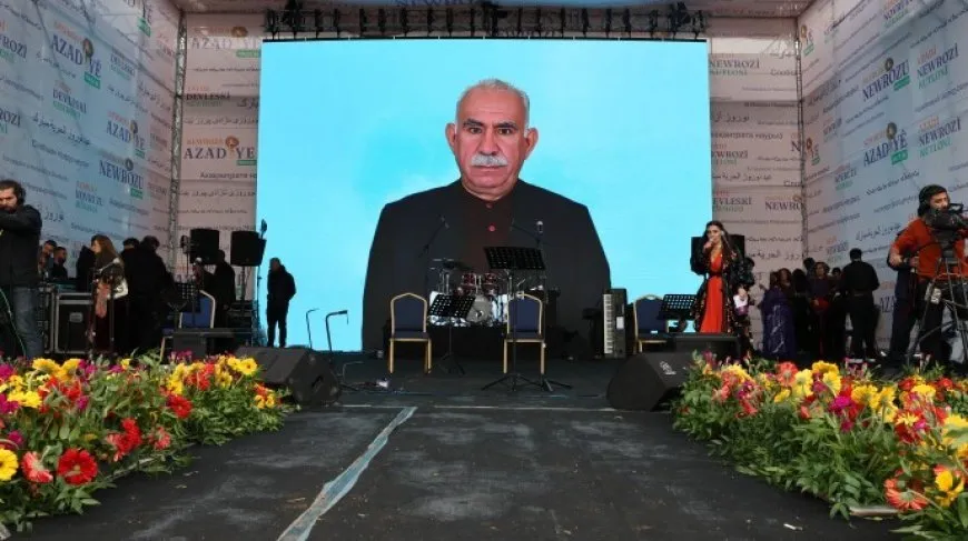 Newroza Amedê navnîşana rasteqîn nîşan da