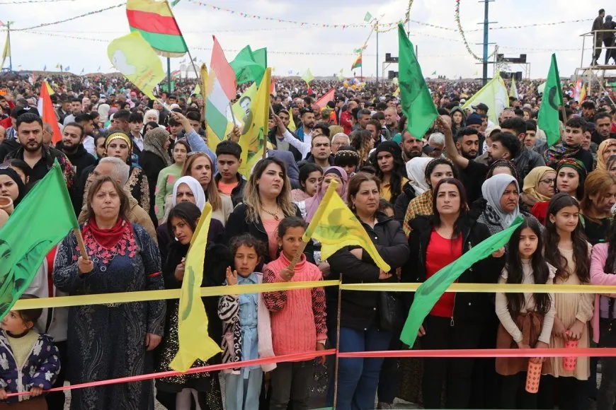 Çareserî û azadî... peyamên Newroza 2025an