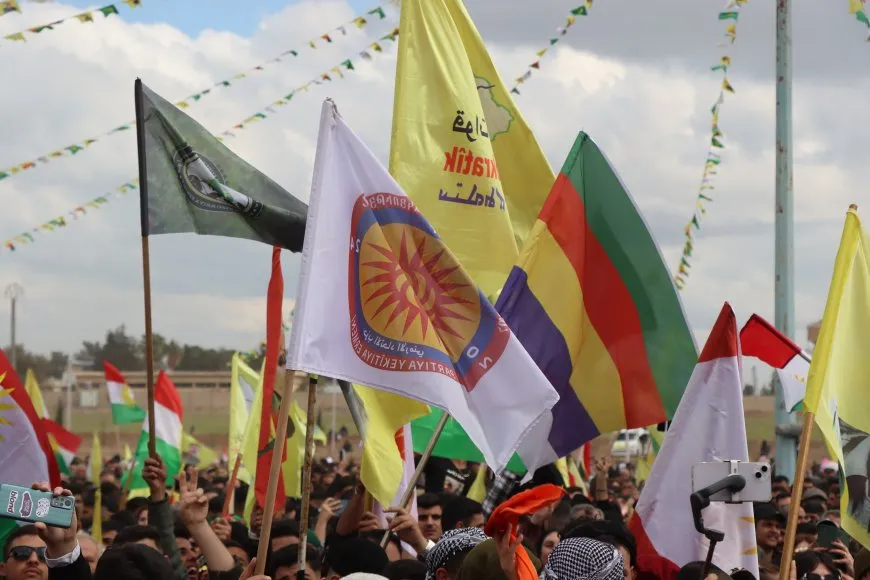 Meşaleya Newroza 2025’an gelê Sûriyeyê anî gel hev