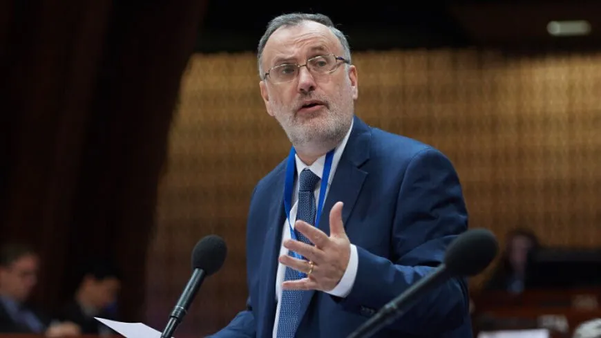 ‛Îmamoglû demildest berdin’
