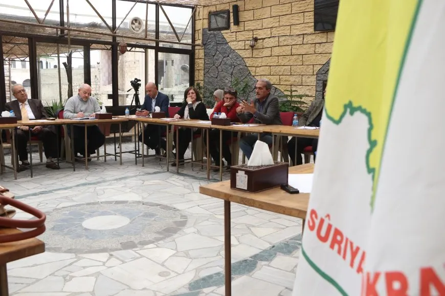 Li Helebê "Danezana destûrî" hat nîqaşkirin