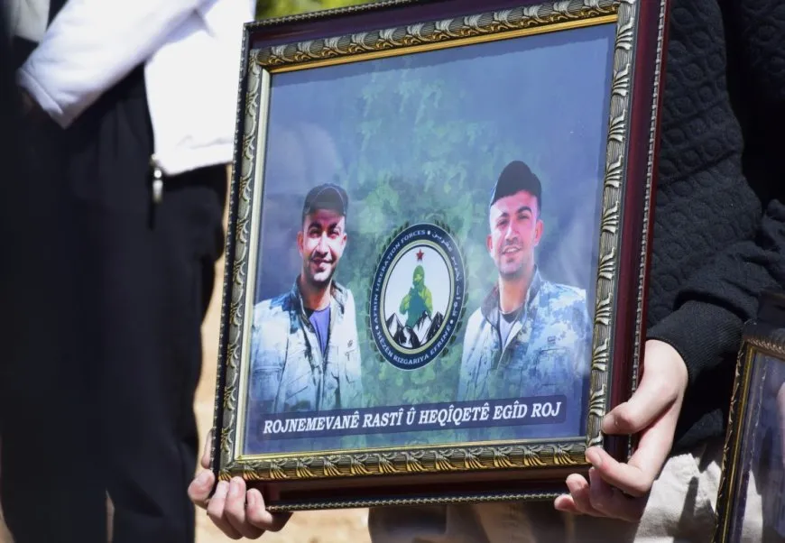 Rojnamevan Egîd Roj di çilrojiya xwe de hat bibîranîn