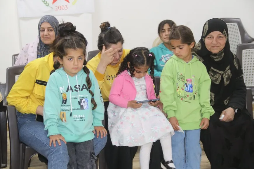 Zarokên şehîdan 4’ê Nîsanê pîroz kir