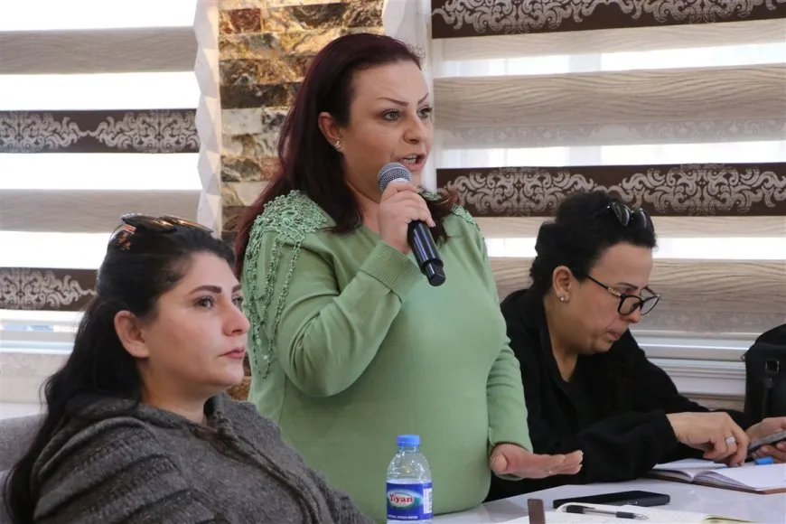 Platforma Çalakiyên Hevbeş û rêxistinên jinan komxebatek li dar xist