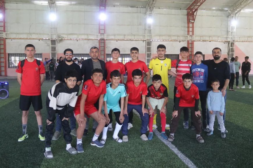 Turnuvaya fotbolê ya xwendekarên Amûdê bi dawî bû