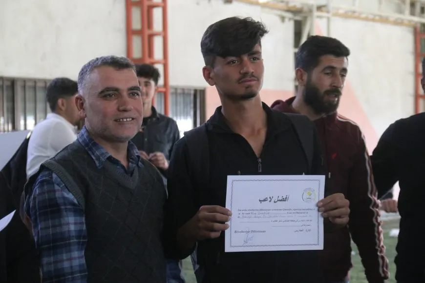 Turnuvaya fotbolê ya xwendekarên Amûdê bi dawî bû