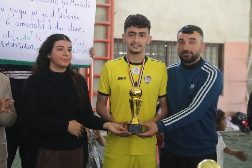 Turnuvaya fotbolê ya xwendekarên Amûdê bi dawî bû