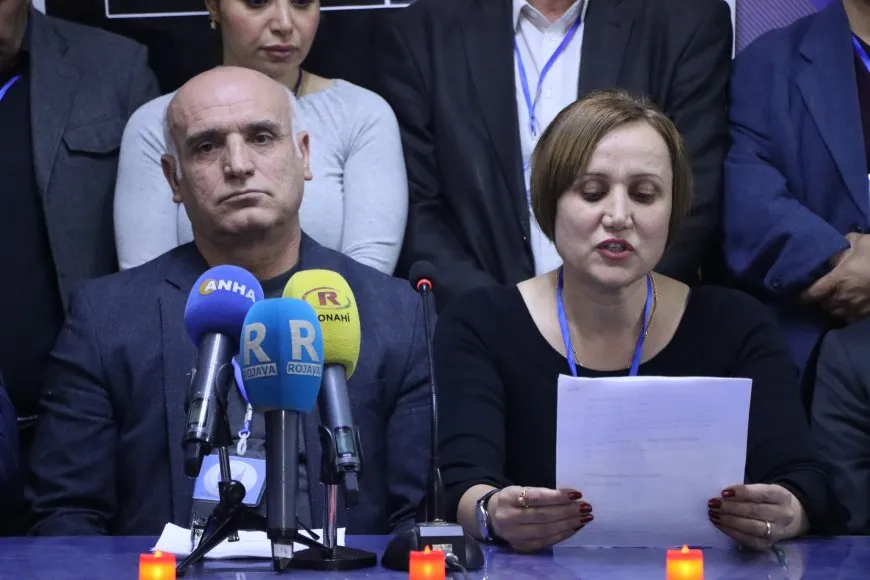 Xelatgirên Pêşbirka Helbesta Kurdî ya Ciwanan diyar bûn