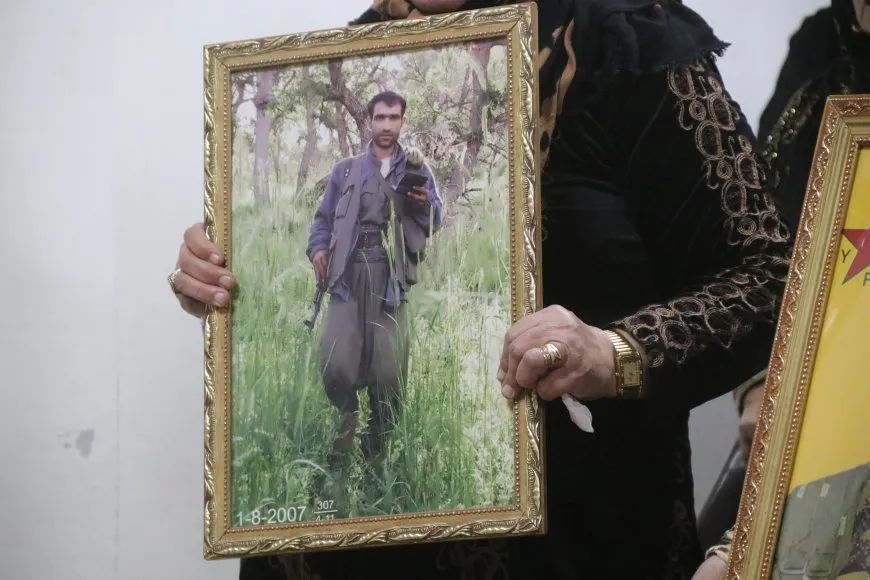 Şehîdên mehên Sibat û Adarê û Hefteya Lehengiyê hatin bibîranîn