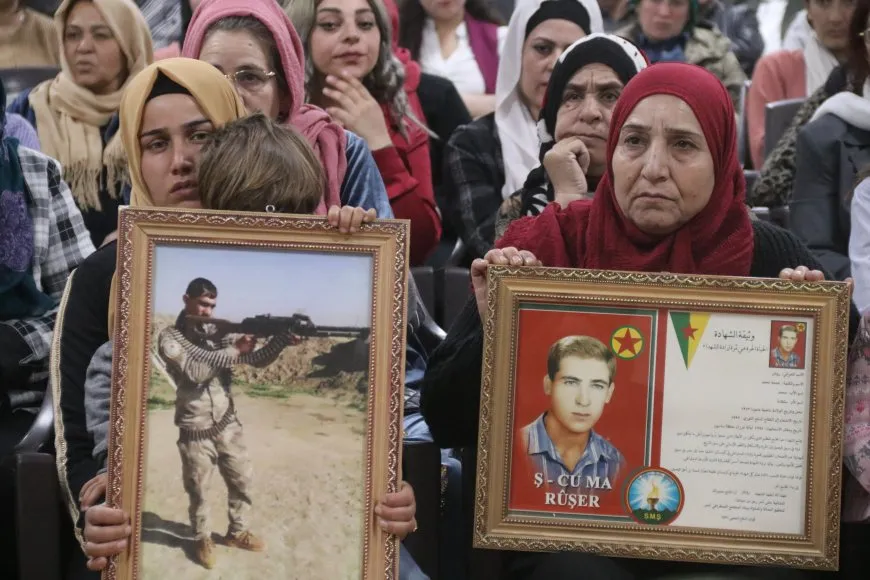 Şehîdên mehên Sibat û Adarê û Hefteya Lehengiyê hatin bibîranîn