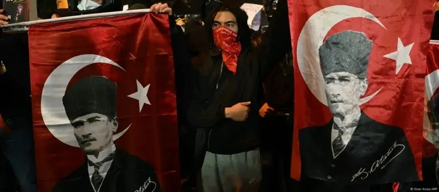 Bi sed hezaran kes tevlî mitînga li Stenbolê bûn
