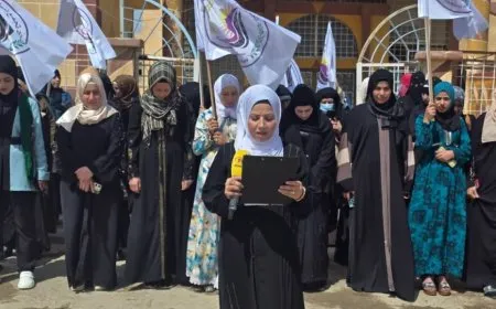 Jinên Zenûbiya: Divê hikumet û destûreke rewa werin avakirin