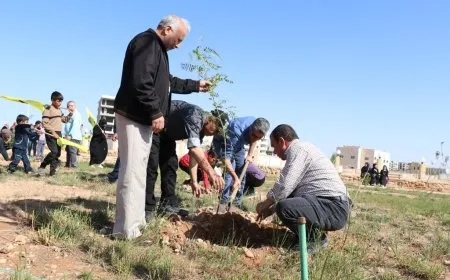 Bi şahî, vekirina parkan û çandina daran 4’ê Nîsanê hat pîrozkirin