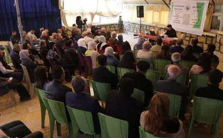Li Helebê banga Aştî û Civaka Demokratîk hat nîqaşkirin