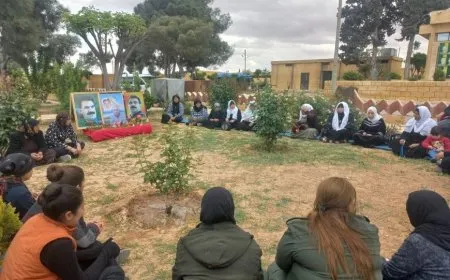 Dayika Ûweyş li Tebqayê hate bîranîn