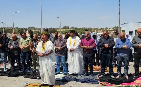 Nobedarên Tişrînê nimêja înê kir