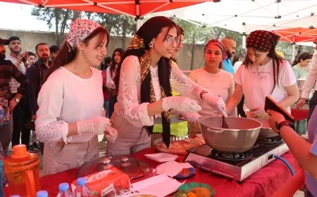 Festîvala Biharê ya Zanîngeha Rojava dest pê kir